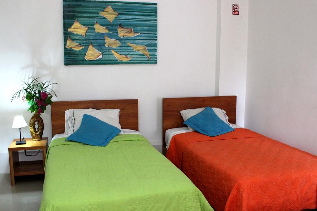 The Galapagos Pearl B&B Puerto Ayora  Bilik gambar