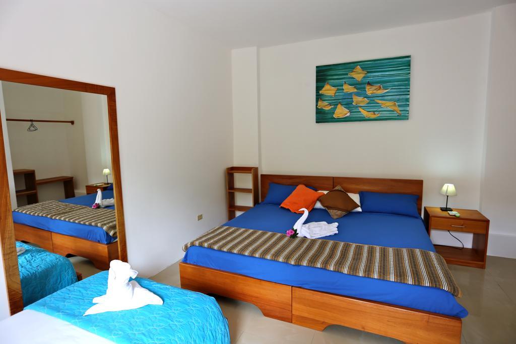 The Galapagos Pearl B&B Puerto Ayora  Luaran gambar